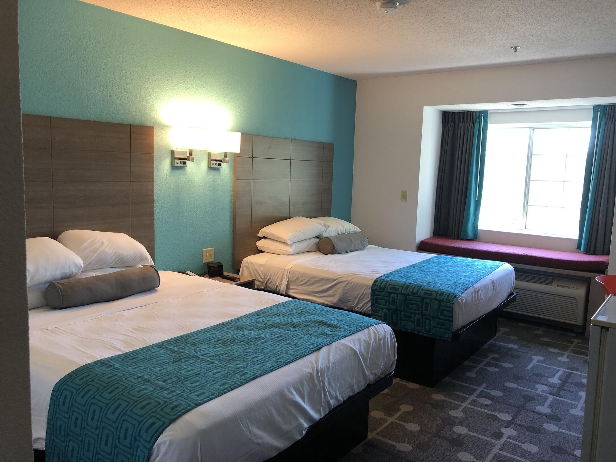 Red Lion Inn & Suites Elk Grove Village Exteriör bild