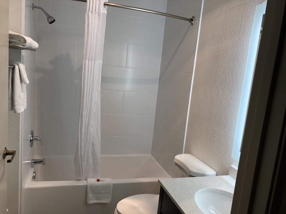 Red Lion Inn & Suites Elk Grove Village Exteriör bild